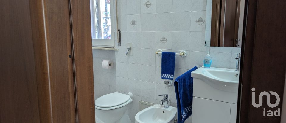 Three-room apartment of 70 m² in Borghetto Santo Spirito (17052)