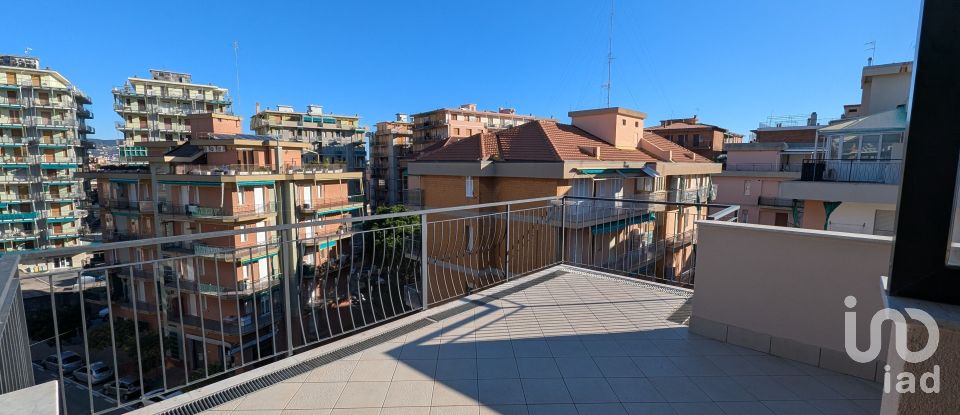 Three-room apartment of 70 m² in Borghetto Santo Spirito (17052)