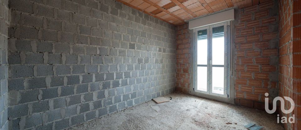 Traditional house 3 rooms of 102 m² in Codigoro (44021)