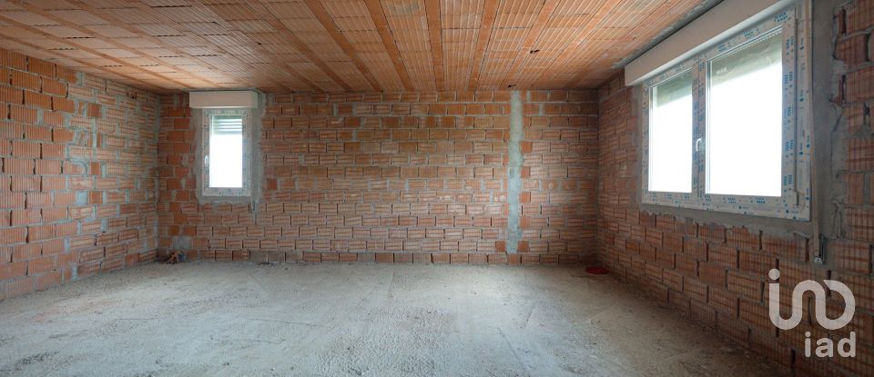 Traditional house 3 rooms of 102 m² in Codigoro (44021)