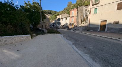 Casa di paese 4 locali di 56 m² in Goriano Sicoli (67030)