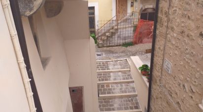 Trilocale di 94 m² a L'Aquila (67100)