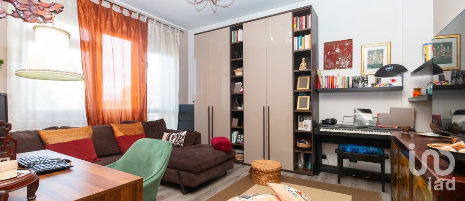 Trilocale di 98 m² a Nichelino (10042)