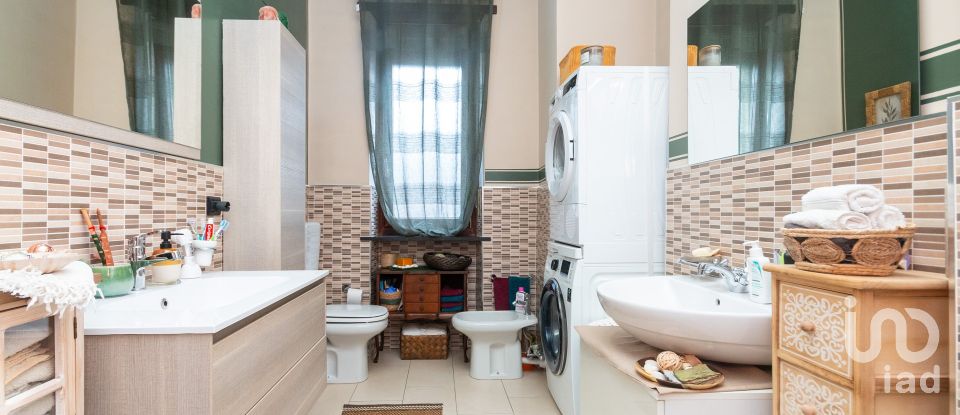 Trilocale di 98 m² a Nichelino (10042)