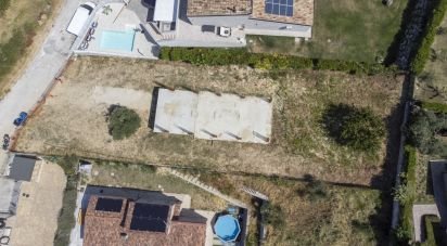 Terreno di 871 m² in Offagna (60020)