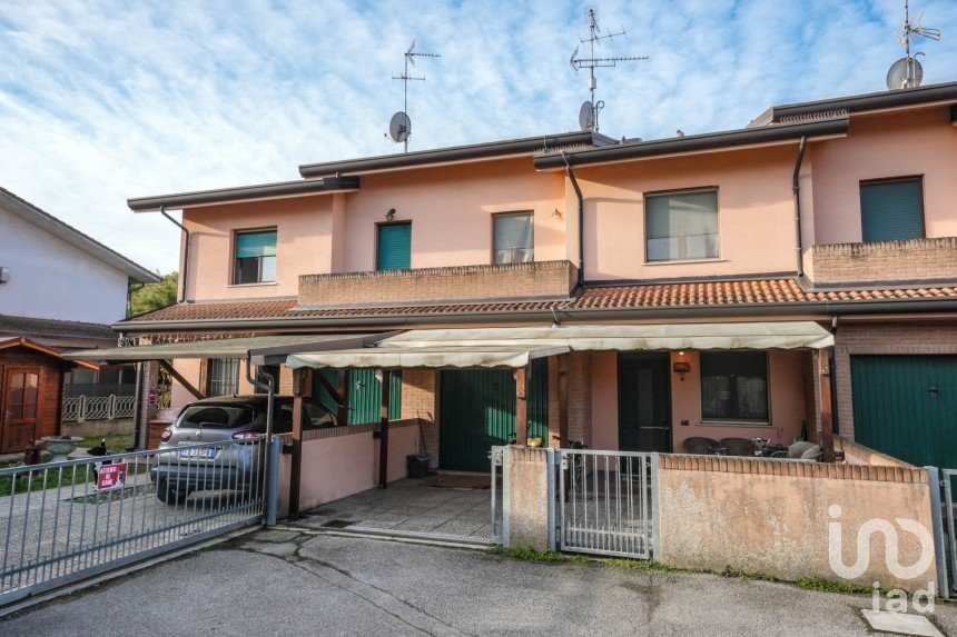House 4 rooms of 133 m² in Massa Fiscaglia (44025)
