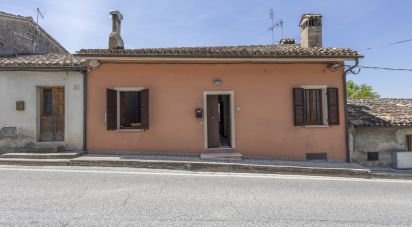 Casa indipendente / Villa 5 locali di 100 m² in Pollenza (62010)