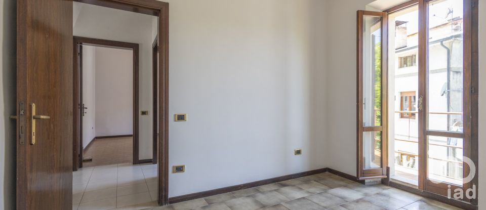 House 5 rooms of 100 m² in Pollenza (62010)