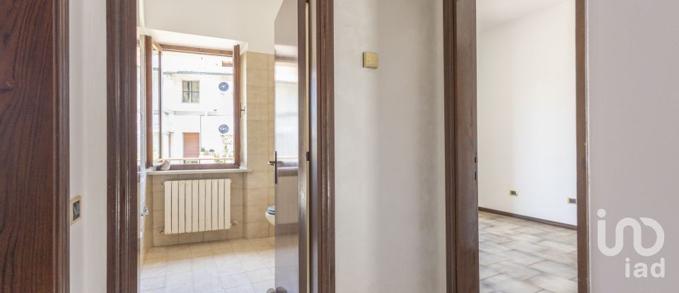 House 5 rooms of 100 m² in Pollenza (62010)