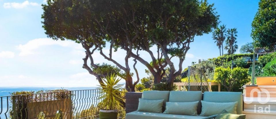 Mansion 8 rooms of 130 m² in Arenzano (16011)