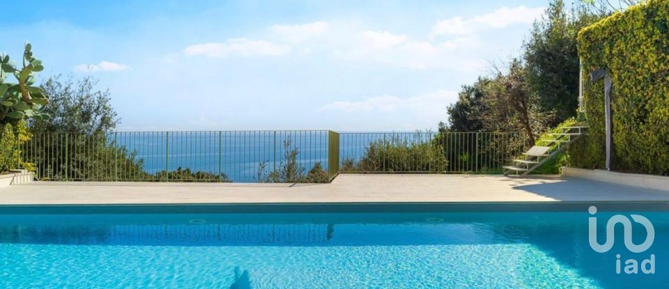 Mansion 8 rooms of 130 m² in Arenzano (16011)