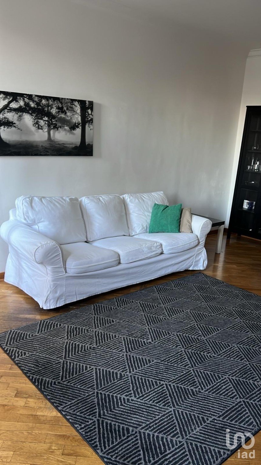 Quadrilocale di 65 m² a Genova (16121)