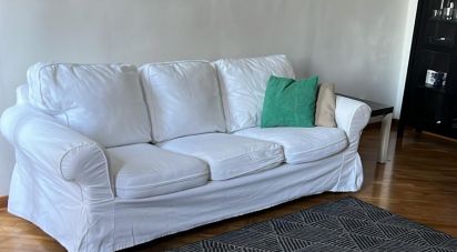 Four-room apartment of 65 m² in Genova (16121)