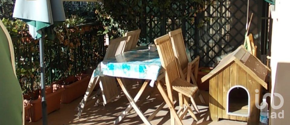 House 12 rooms of 160 m² in Roma (00132)