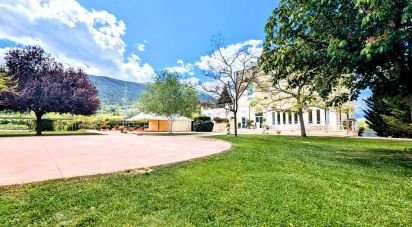 Hotel-ristorante di 1.200 m² in Bugnara (67030)