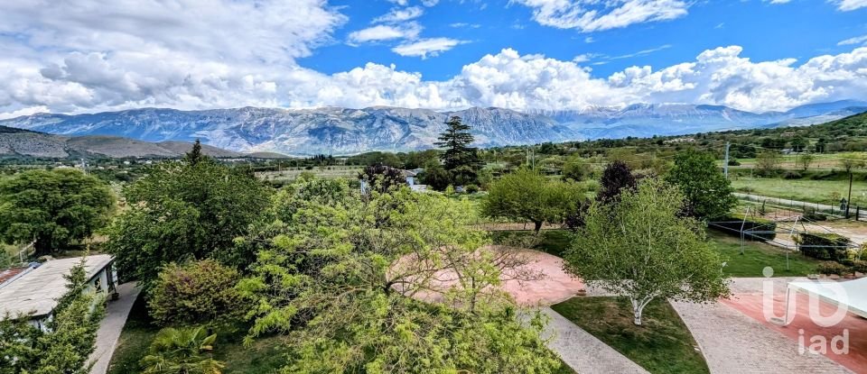 Hotel-ristorante di 1.200 m² in Bugnara (67030)