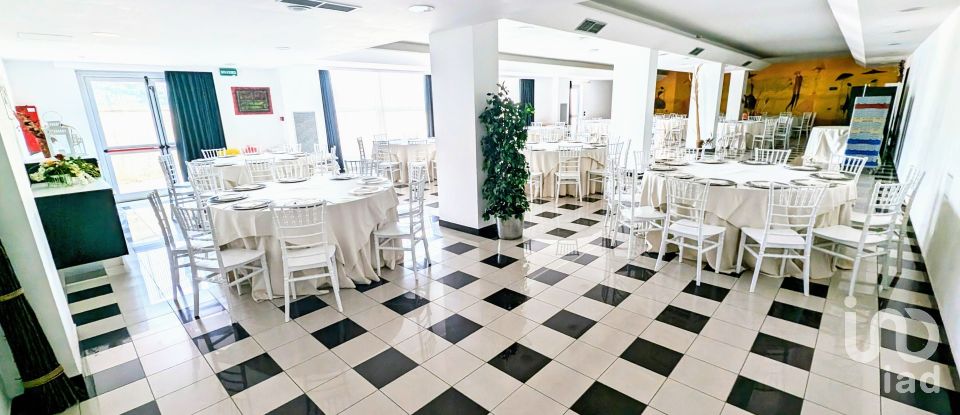 Hotel-ristorante di 1.200 m² in Bugnara (67030)