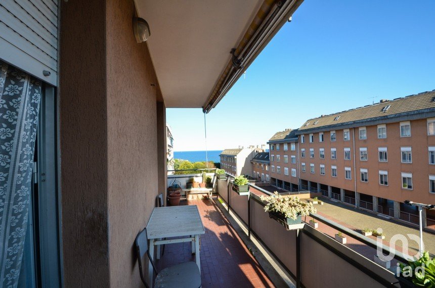 Appartamento 6 locali di 104 m² a Savona (17100)