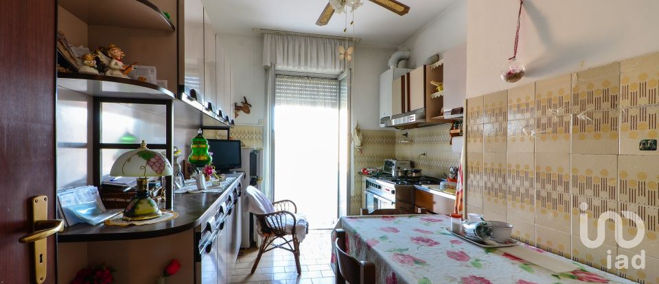 Appartamento 6 locali di 104 m² a Savona (17100)