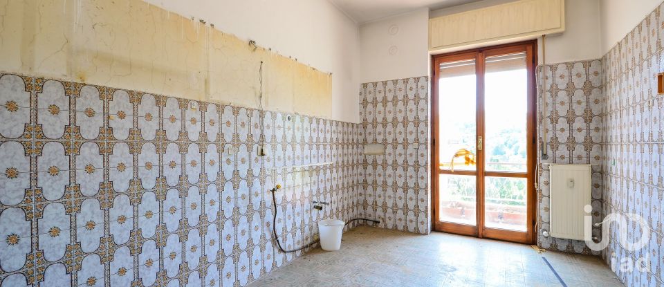 Appartamento 5 locali di 102 m² a Millesimo (17017)