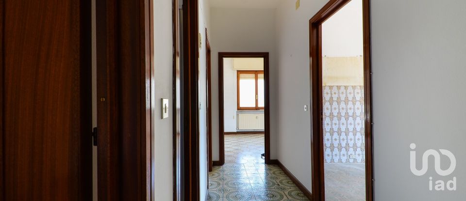 Appartamento 5 locali di 102 m² a Millesimo (17017)