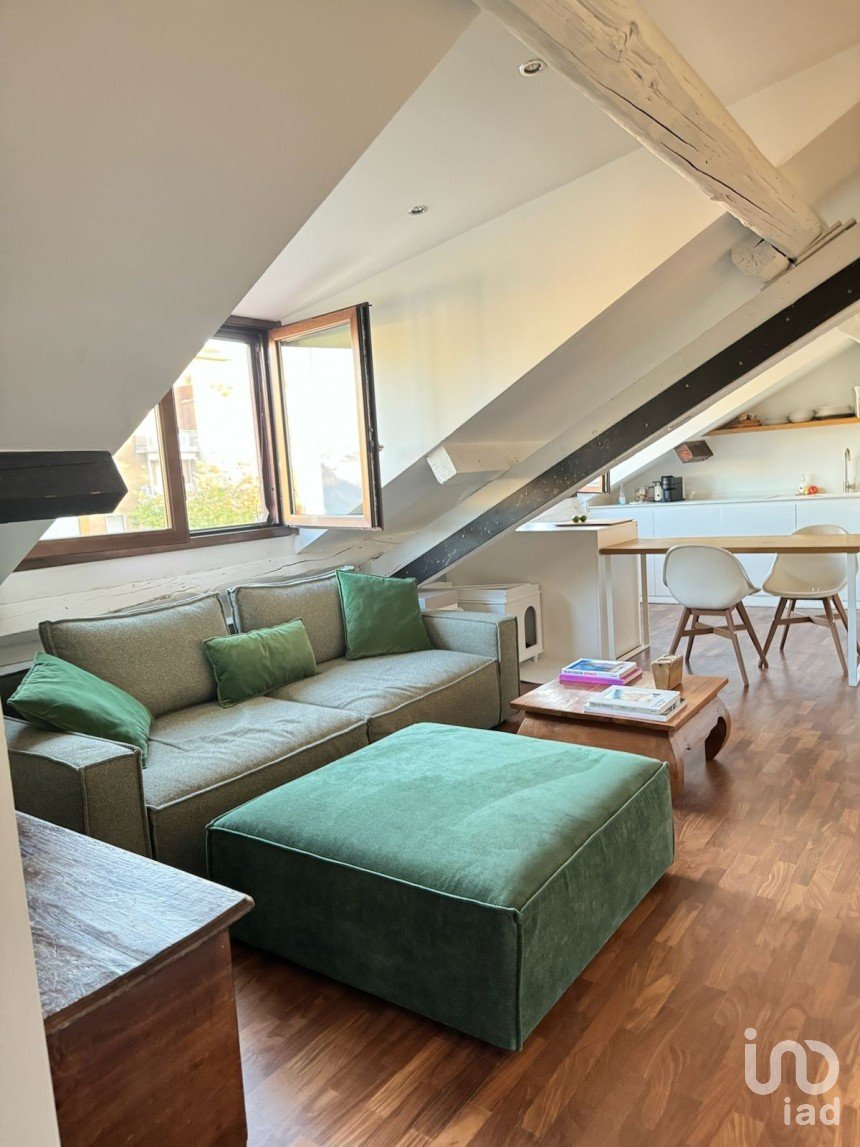 Bilocale di 75 m² a Milano (20122)