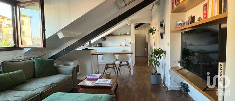 Bilocale di 75 m² a Milano (20122)