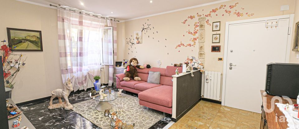 Appartamento 6 locali di 133 m² a Serra Riccò (16010)