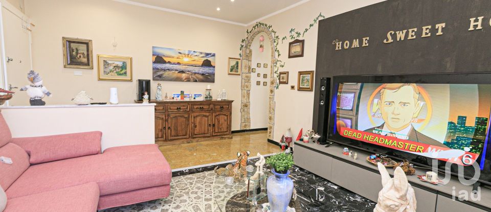 Appartamento 6 locali di 133 m² a Serra Riccò (16010)