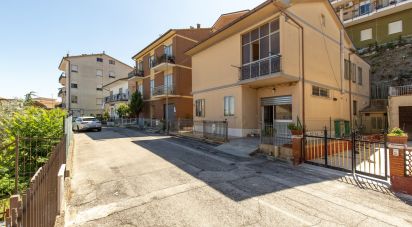 Casa indipendente / Villa 7 locali di 206 m² in Sant'Elpidio a Mare (63811)