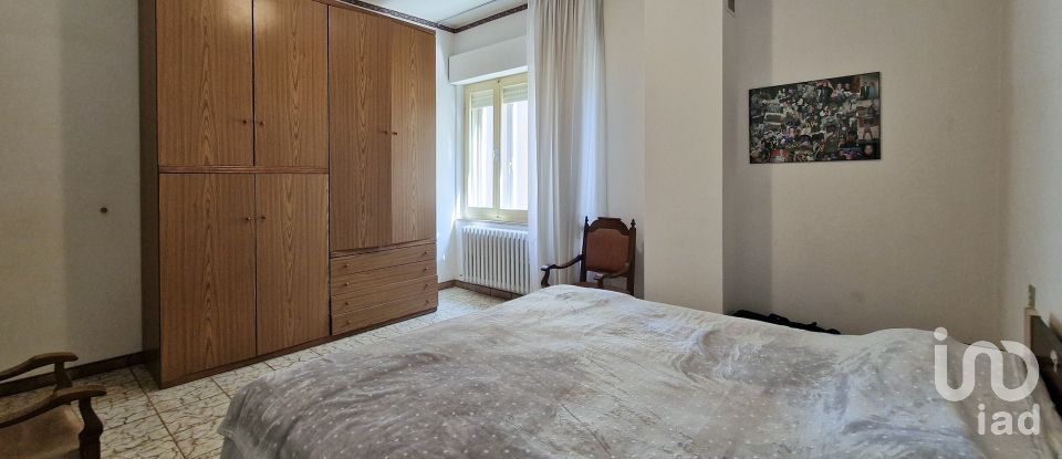 Casa indipendente / Villa 7 locali di 206 m² in Sant'Elpidio a Mare (63811)