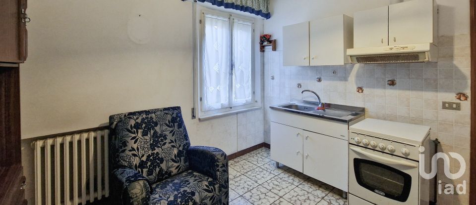 Casa indipendente / Villa 7 locali di 206 m² in Sant'Elpidio a Mare (63811)