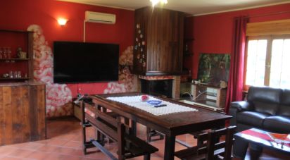 Casa indipendente 13 locali di 500 m² in Acqualagna (61041)