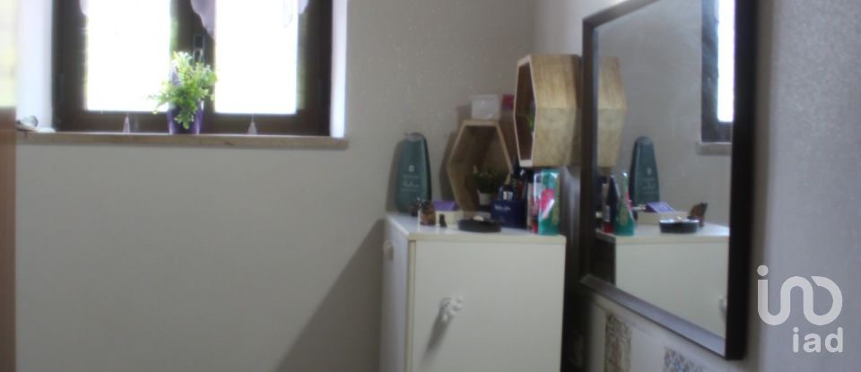 Casa indipendente 13 locali di 500 m² in Acqualagna (61041)