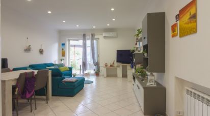 Appartamento 6 locali di 100 m² a Nettuno (00048)