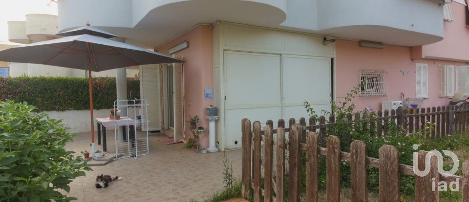 Appartamento 6 locali di 100 m² a Nettuno (00048)