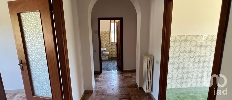 Appartamento 5 locali di 106 m² a Bagnone (54021)