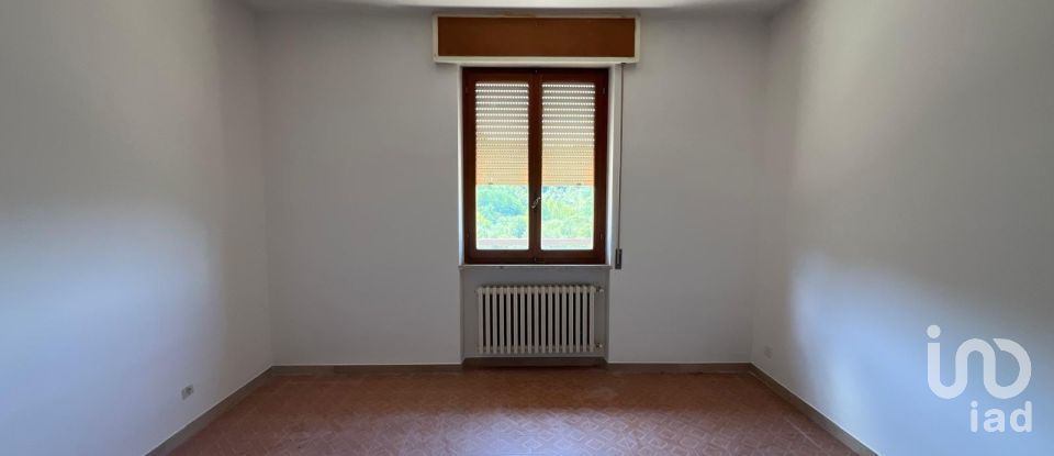 Appartamento 5 locali di 106 m² a Bagnone (54021)