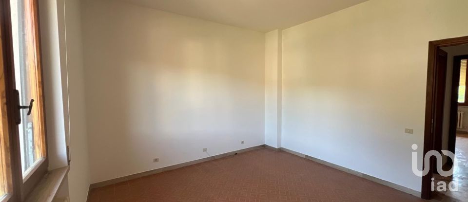 Appartamento 5 locali di 106 m² a Bagnone (54021)