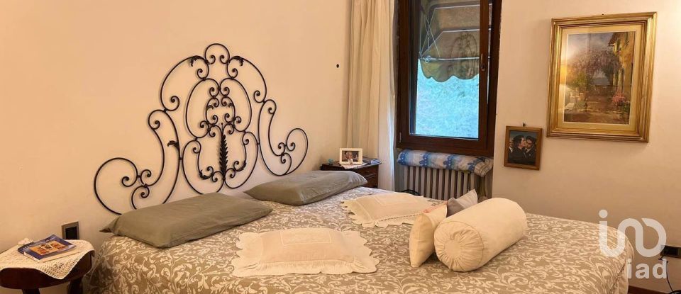 Casa indipendente 8 locali di 240 m² in Bagno a Ripoli (50012)