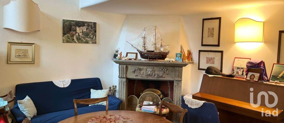 Casa indipendente 8 locali di 240 m² in Bagno a Ripoli (50012)