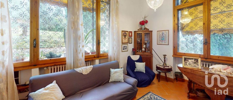 Casa indipendente 8 locali di 240 m² in Bagno a Ripoli (50012)