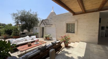 Trullo 5 locali di 100 m² in Cisternino (72014)