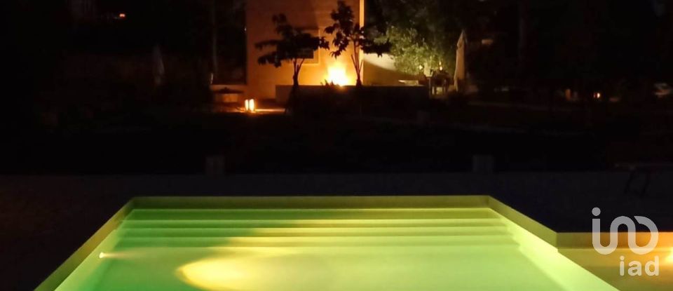 Trullo 5 locali di 100 m² in Cisternino (72014)