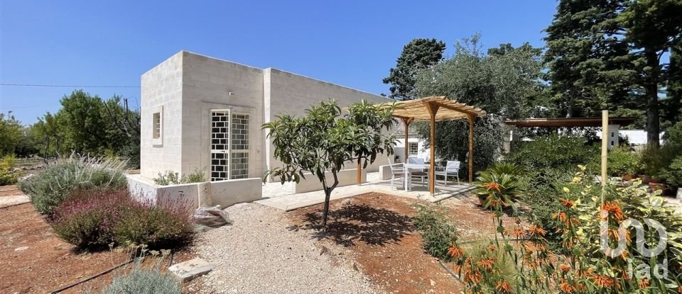 Trullo 5 locali di 100 m² in Cisternino (72014)