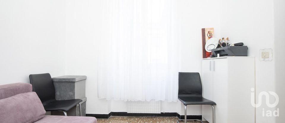 Appartamento 0 locali di 69 m² a Genova (16137)