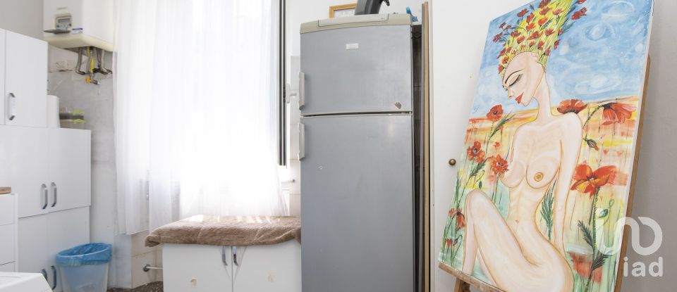 Appartamento 0 locali di 69 m² a Genova (16137)