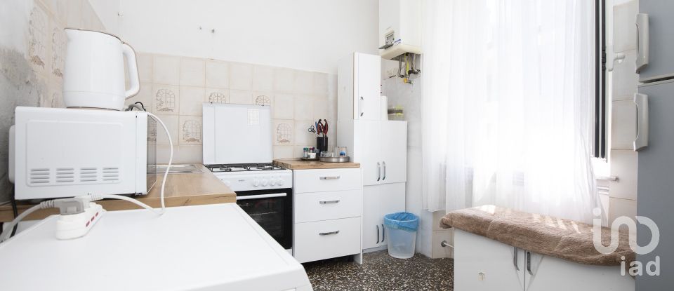 Appartamento 0 locali di 69 m² a Genova (16137)