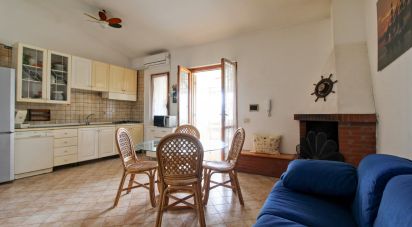 Casa indipendente 3 locali di 61 m² in Anzio (00042)