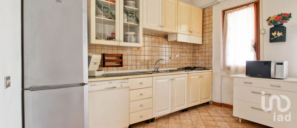 Casa indipendente 3 locali di 61 m² in Anzio (00042)